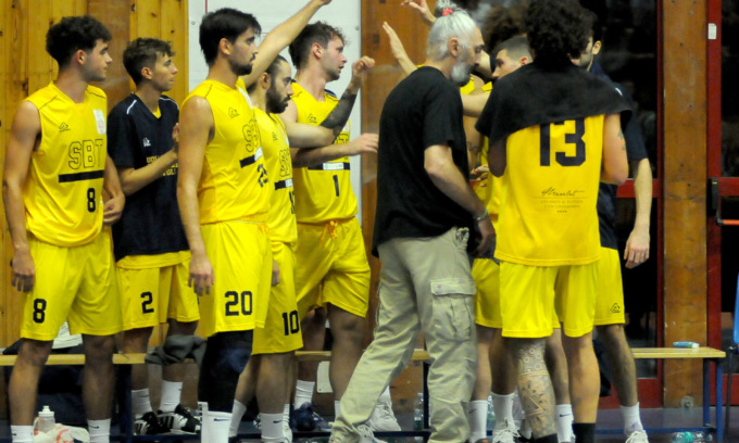 Scuola Basket Treviglio stasera contro il River Orzinuovi cè in palio