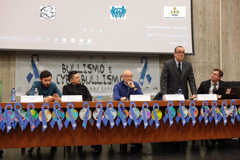 Romano: La città dice no al bullismo, grande partecipazione all’auditorium del Rubini  – Treviglio TV –
