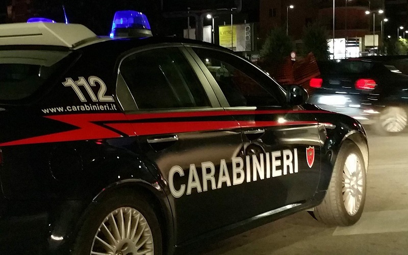 Due minorenni tentano di rubare all’oratorio, denunciati