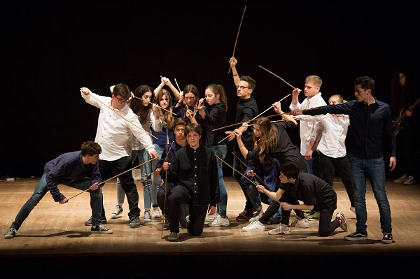 Treviglio: i ragazzi del Furioso Orlando vincono il primo premio al Festival delle scuole di teatro – Trevigliotv