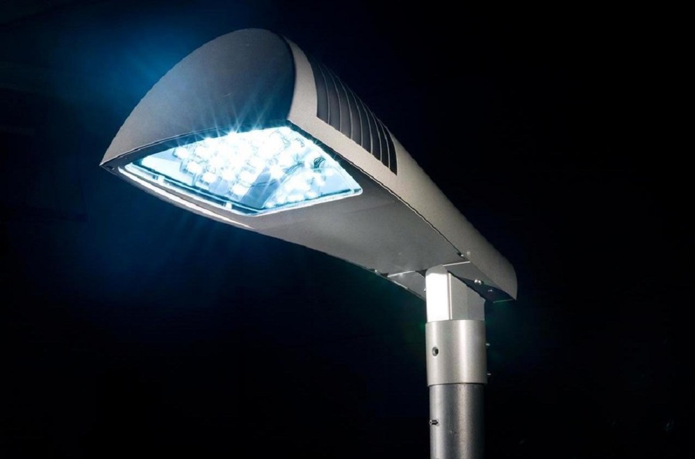 Luci a led, una nuova pensilina, sistemazione della pista ciclopedonale: Canonica ha messo il turbo – TreviglioTV