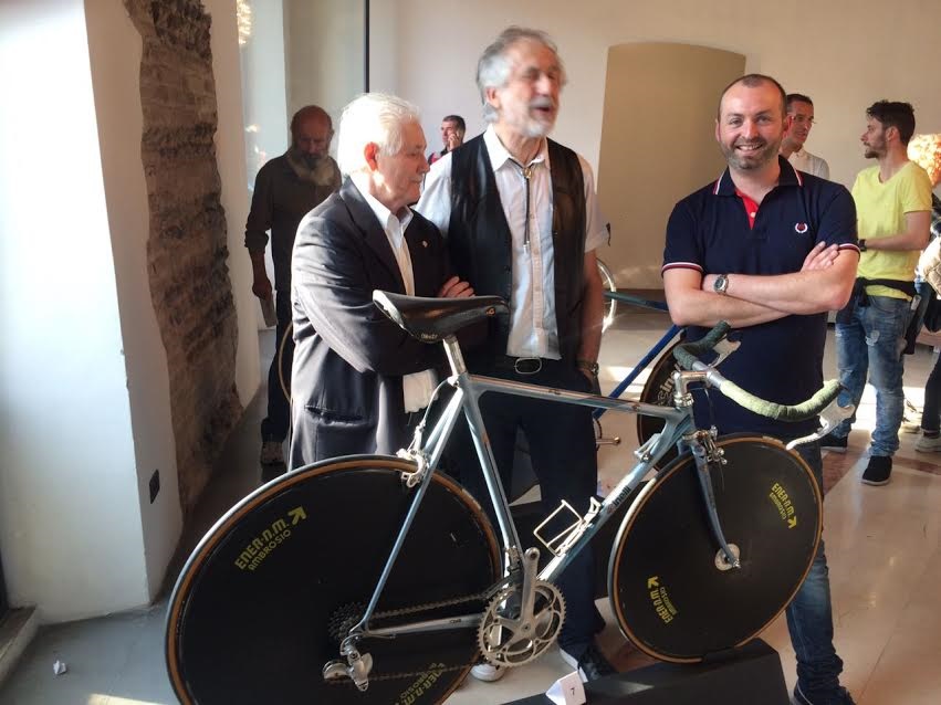 Ciclismo: apre i battenti la mostra del Cavalier Andrea Pesenti – TreviglioTv