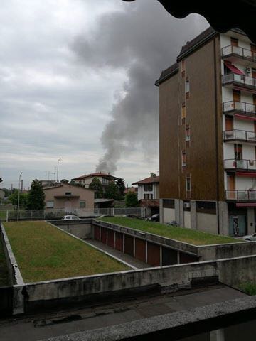 +FLASH+ Colorificio in fiamme a Ciserano – TreviglioTv