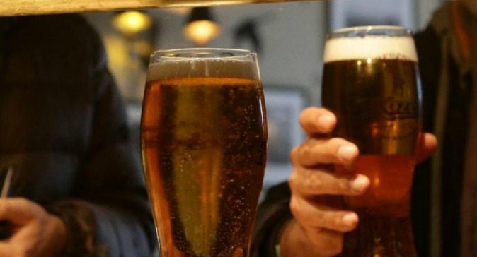Alcool, quattro ragazzi in ospedale