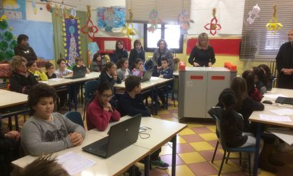 Treviglio: La famiglia Cappellini dona 12 computer alle scuole De Amicis