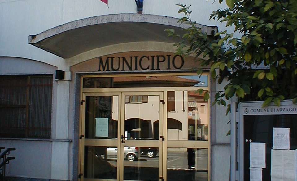 Paradosso: il medico di Arzago ora riceve a…Treviglio