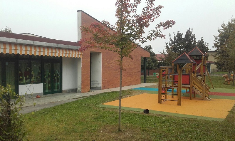 Treviglio: Donatore anonimo lascia 30 euro alla scuola materna della Geromina