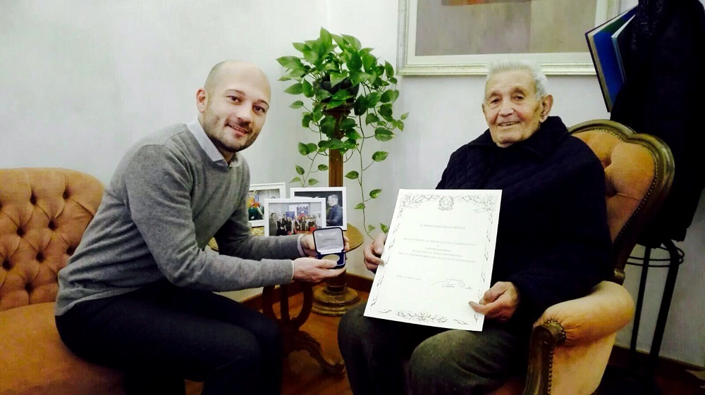 Calvenzano: Consegnate le “Medaglie della Liberazione”. La benemerenza a due concittadini – TreviglioTV