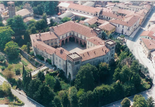 Gli allievi di Longaretti espongono al castello Silvestri di Calcio – TreviglioTV