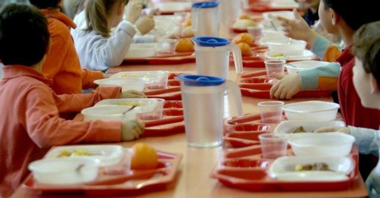 Mensa Lodi: bambini stranieri tornano a mangiare dopo colletta
