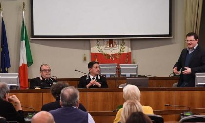 Treviglio: Il Capitano della Compagnia dei Carabinieri incontra i commercianti - TreviglioTV