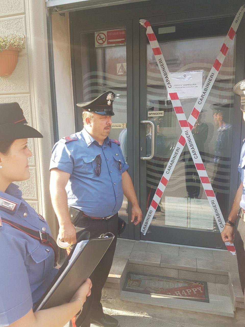 Galeotta fu la Notte bianca (e il barbecue): i carabinieri fanno chiudere un bar