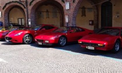 Il rosso Ferrari conquista Soncino