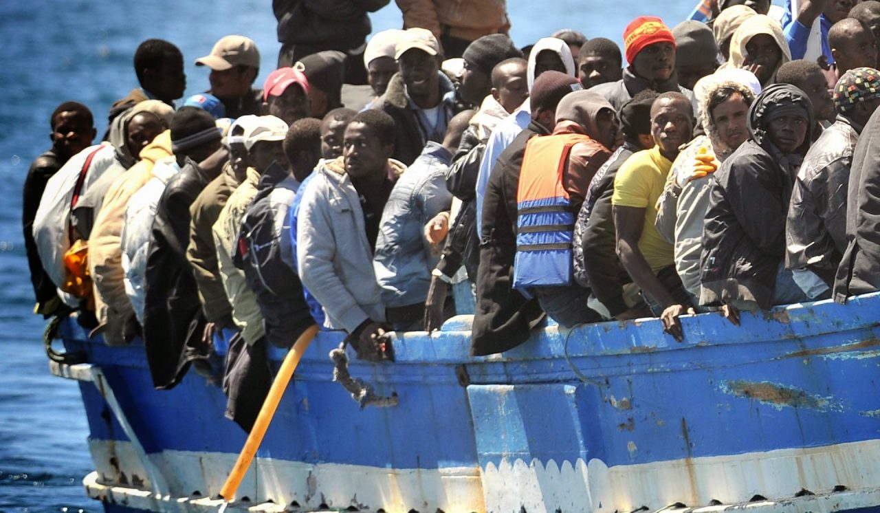Inchiesta migranti, chiesta chiarezza sui rapporti tra coop e Comune di Bergamo