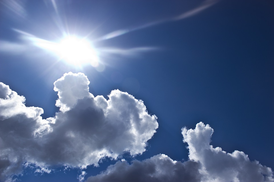 Meteo – Domenica bollente e di afa