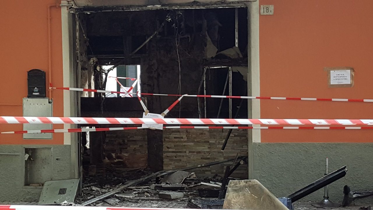 Mauro Mennillo il titolare della pizzeria esplosa lunedì notte, si è svegliato dal coma