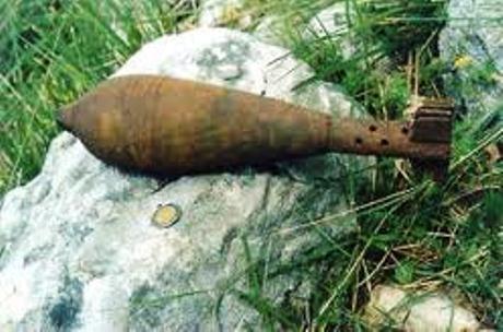 Da Palosco a Sarnico con due bombe in macchina