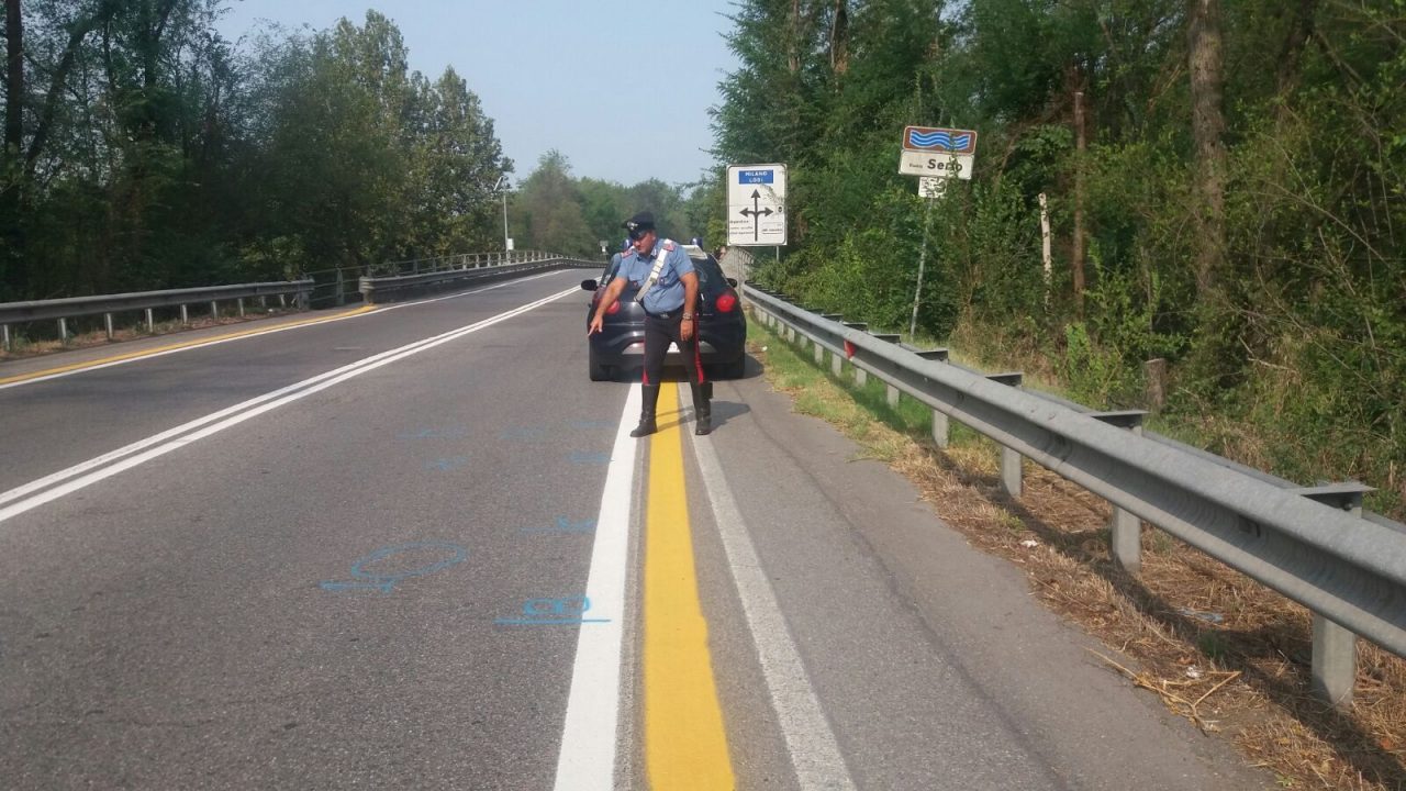 Investe un 41enne in bici, denunciato per lesioni stradali