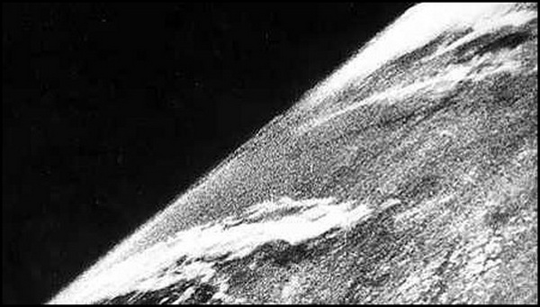 7 agosto 1959, Explorer 6 e la prima foto della Terra dell’orbita
