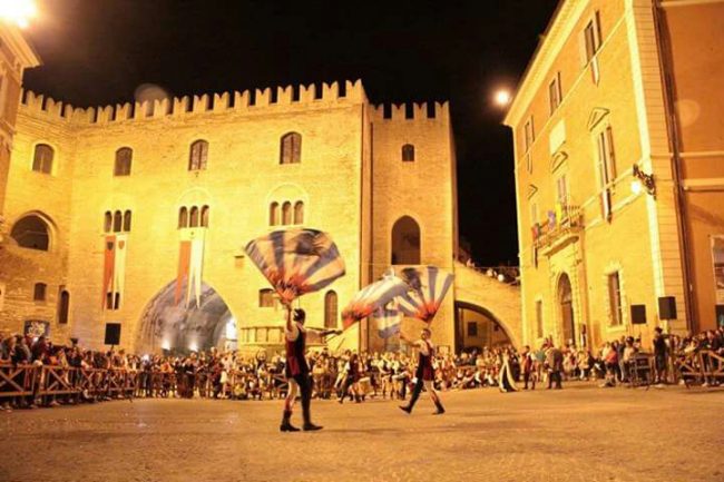 Da Urgnano nelle Marche per la rievocazione storica nel paese terremotato