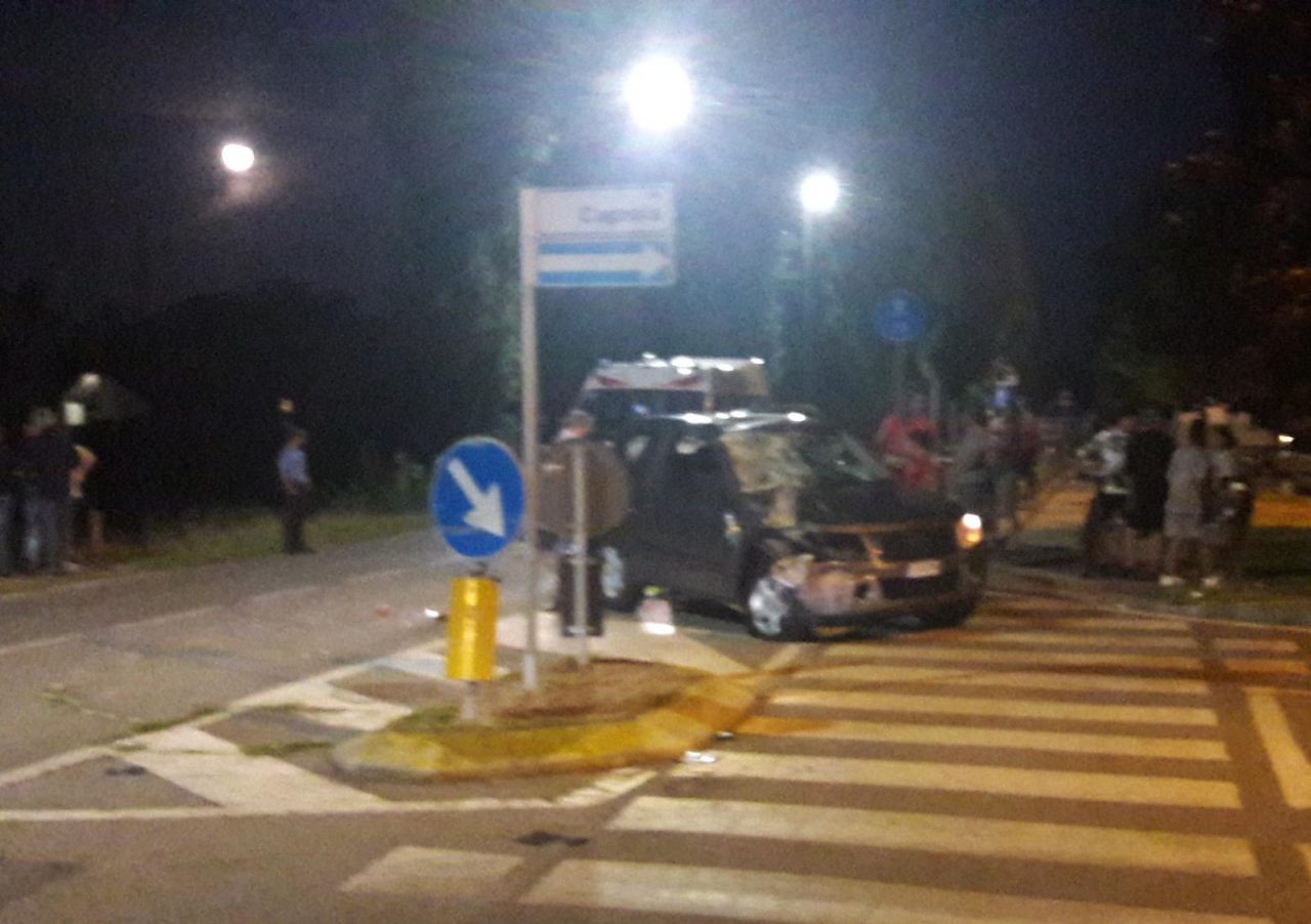 Tragico incidente in via Canonica, muore 17enne