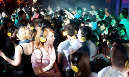 Silent disco, domani si balla in biblioteca. In silenzio