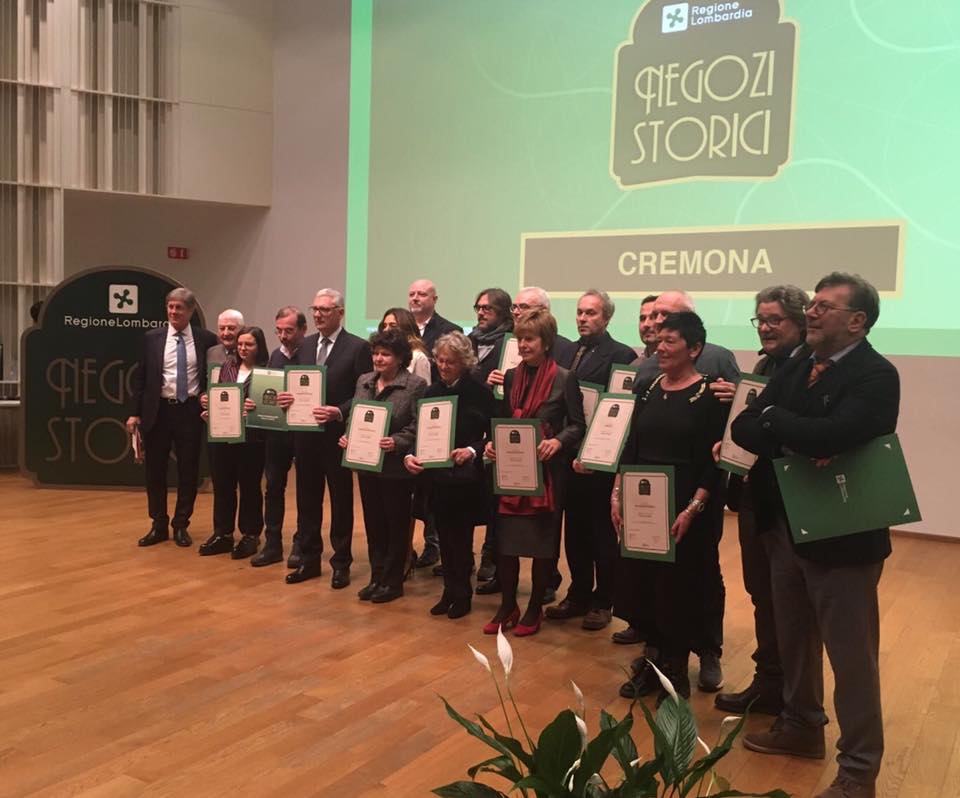 Da 50 anni lavorano per noi… dodici negozi storici nel Cremasco