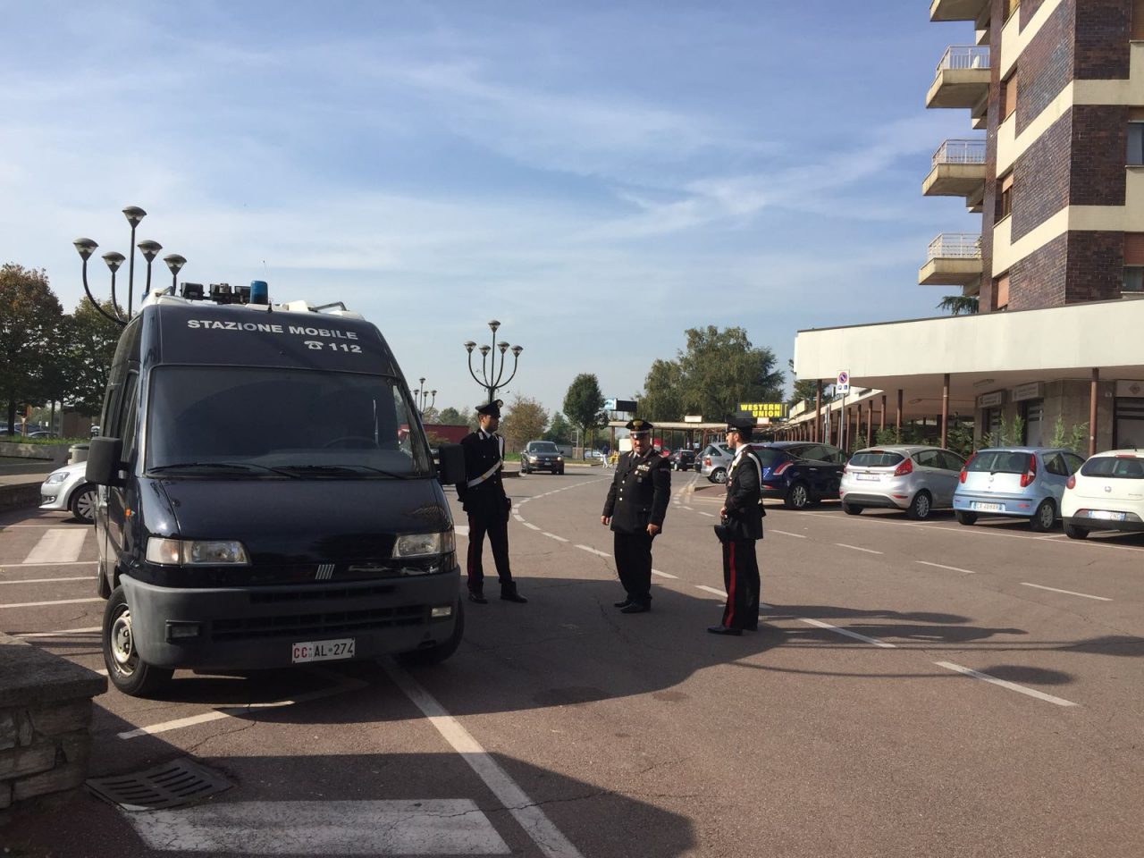 Piazza Affari: la “Stazione mobile” dei carabinieri potenzia il controllo sulle torri
