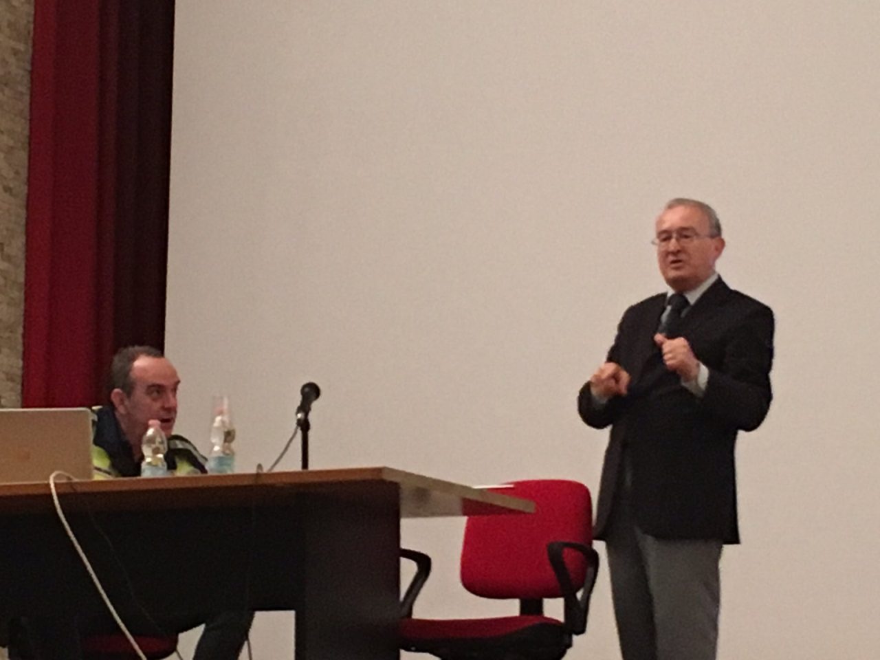 Il colonnello Giuliacci a Calcio: “Non moriremo tutti bruciati” VIDEO