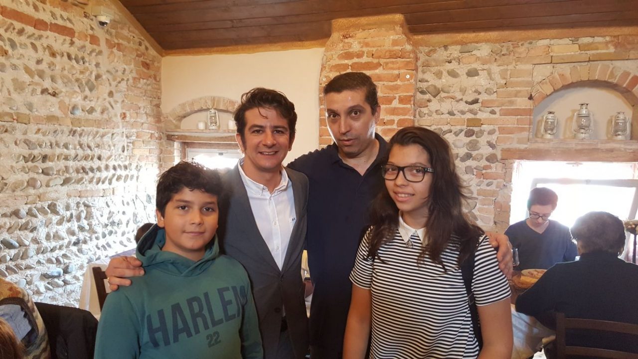 Alla corsa degli asinelli anche Francesco Mandelli e “Quelli che il calcio”