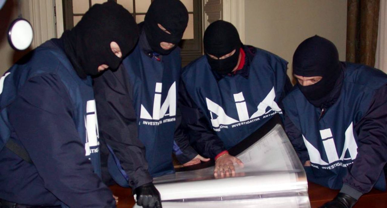 Ndrangheta: maxi sequestro nella Bassa