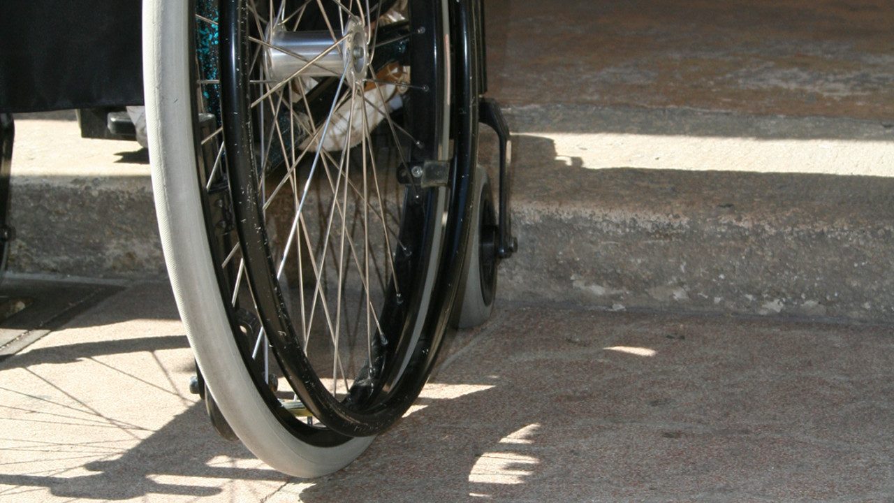 Assistenza disabili, servono 100mila euro in più