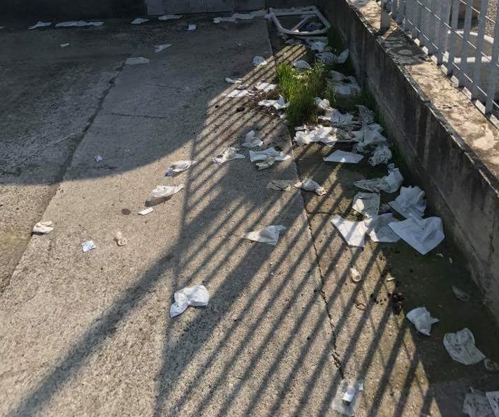 Via Baraccone nel degrado: ecco il “Bronx” di Mornico