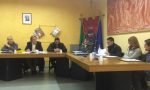 Urla in consiglio e insulti al segretario, seduta consiliare show VIDEO