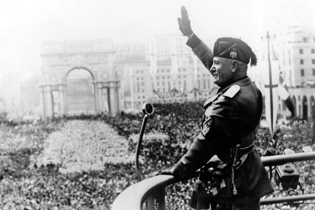 Cittadinanza onoraria a Mussolini: “Non lo sapevamo, è stata una scoperta”