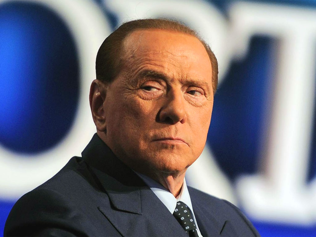 Al San Raffaele in bus per consegnare una lettera a Silvio Berlusconi: il gesto di un 16enne