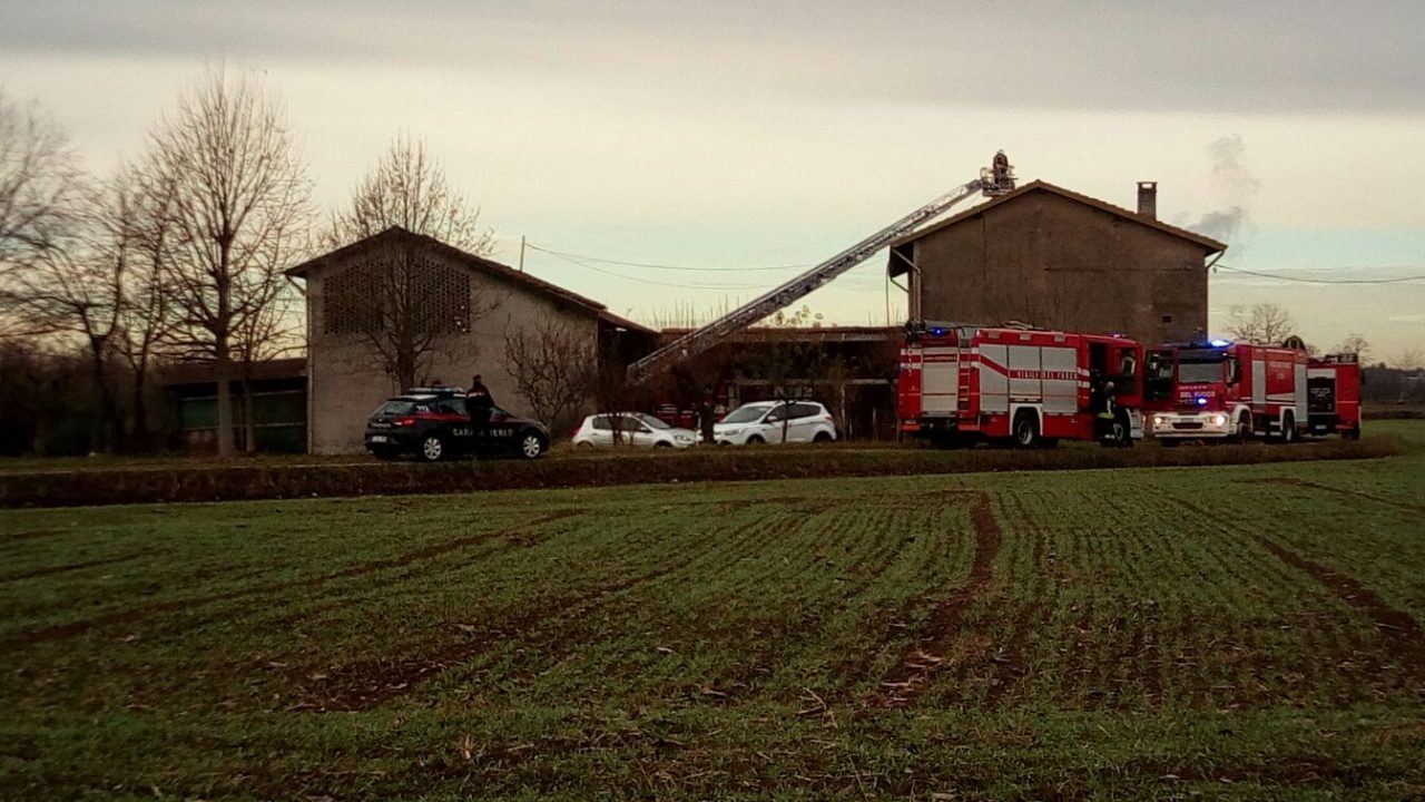 Incendio Badalasco, s’incendia la stufa FOTO VIDEO