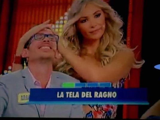 Mattia prova a espugnare il montepremi e una “ragazza” da Paolo Bonolis