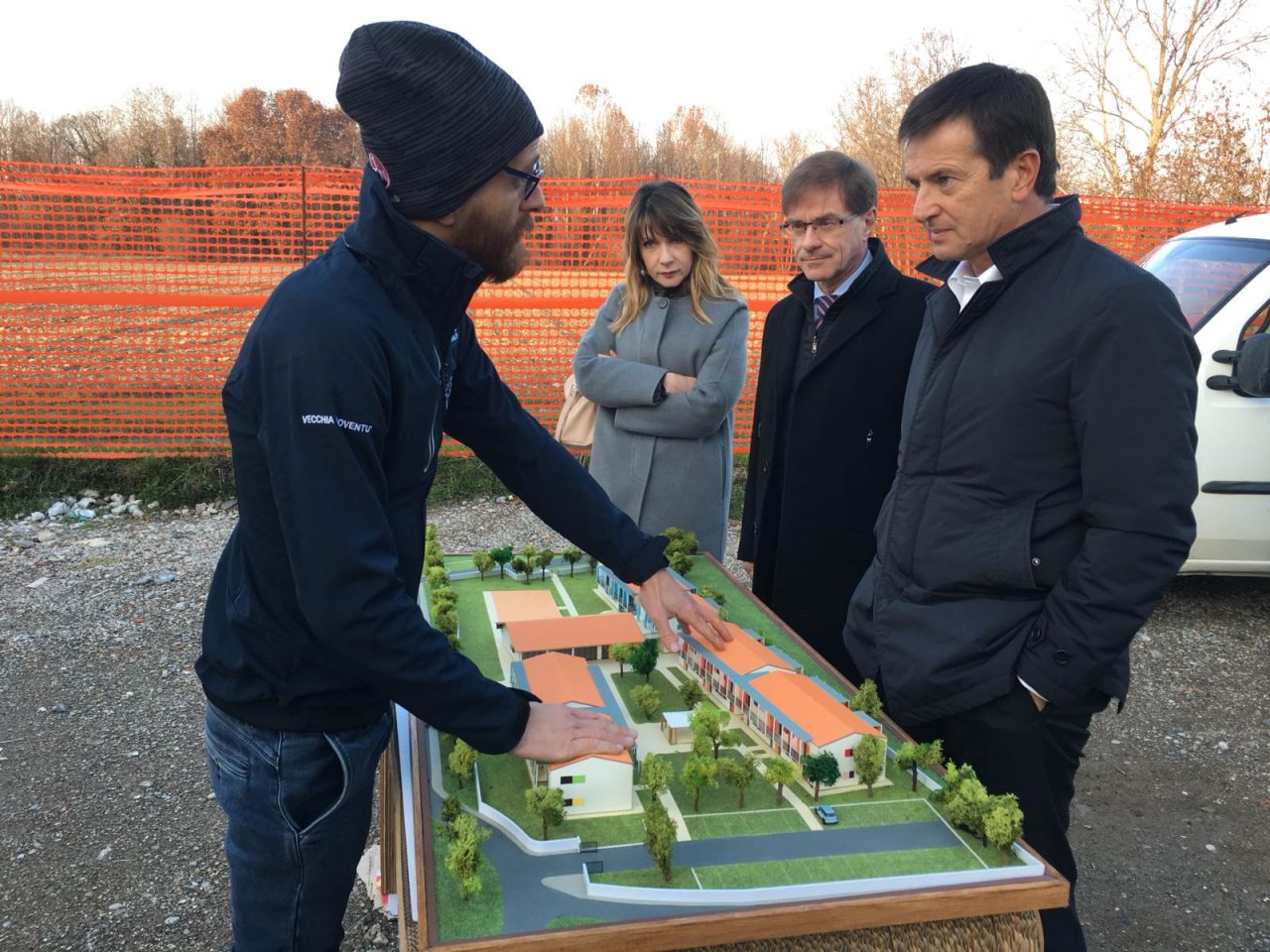 Giorgio Gori a Lurano visita il Villaggio Solidale
