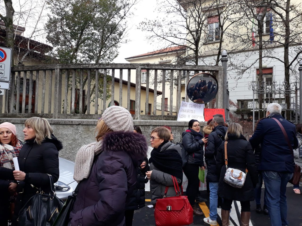 Diplomati magistrali a rischio cancellazione, oggi il presidio a Bergamo