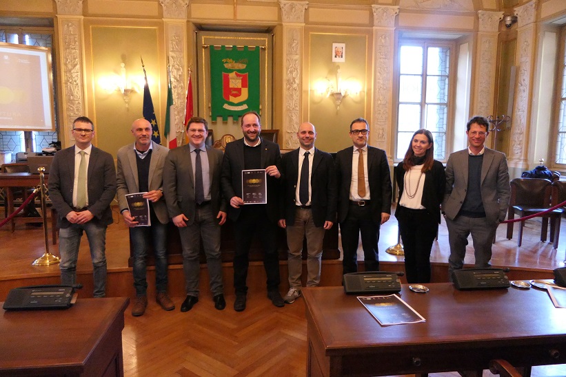 Pianura futura: dialoghi (im)possibili e ologrammi tra Bergamo e Treviglio VIDEO