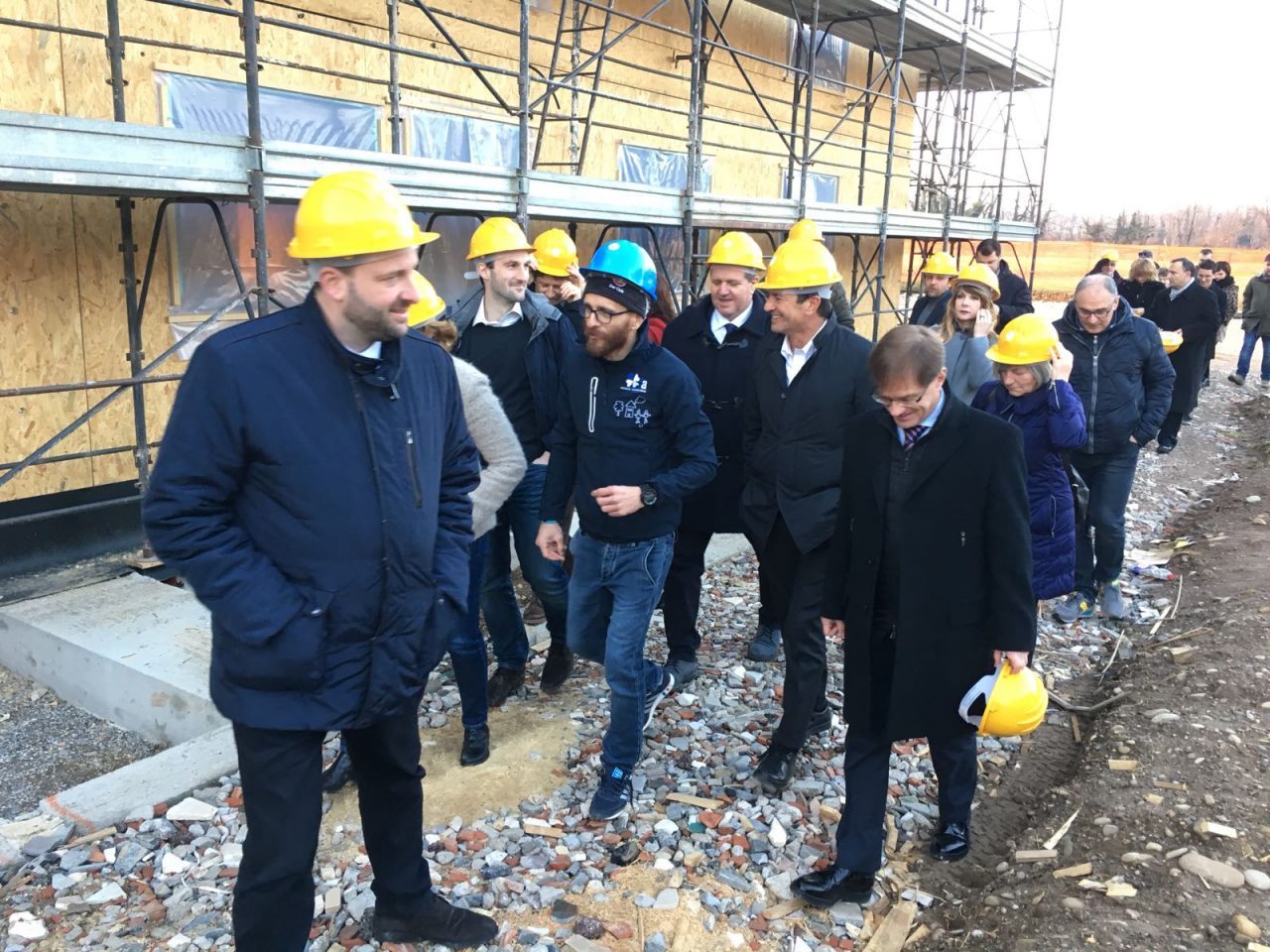 Giorgio Gori a Lurano visita il Villaggio Solidale