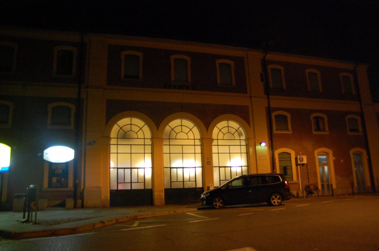 Treviglio tentata violenza sessuale sul treno, vittima una 22enne