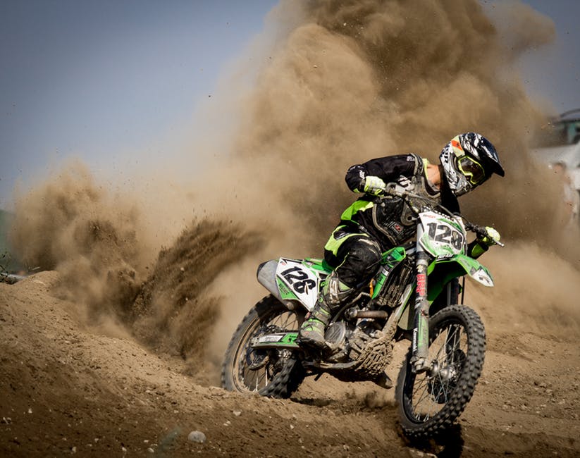 Badalasco motocross nel “bosco de l’Orfen”: “Noi tutori, non distruttori della natura”