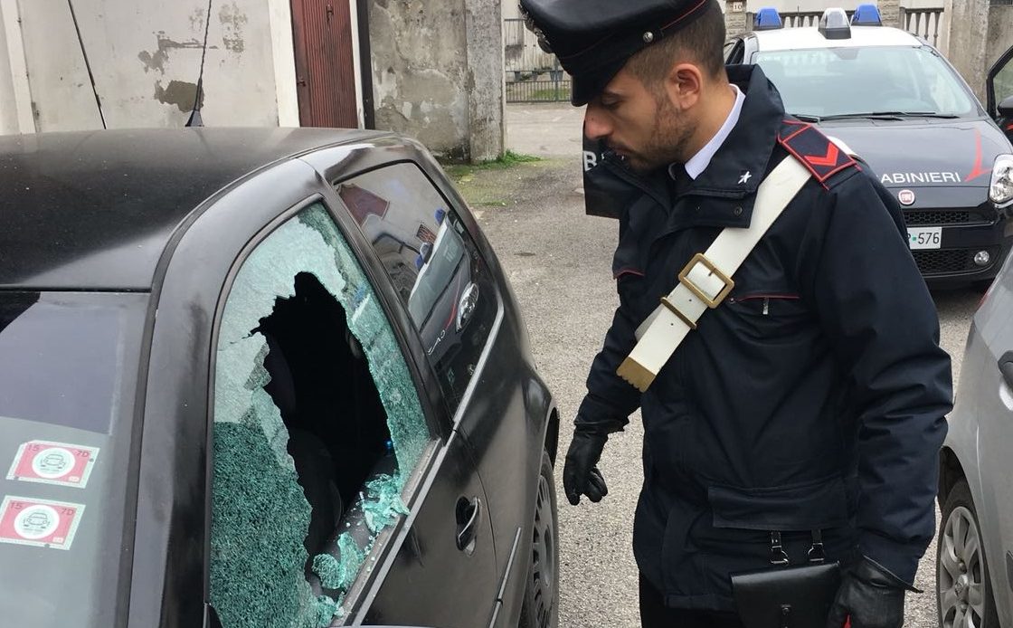 Alcool a fiumi nel weekend: vandali, incidenti e gente strana sdraiata per terra