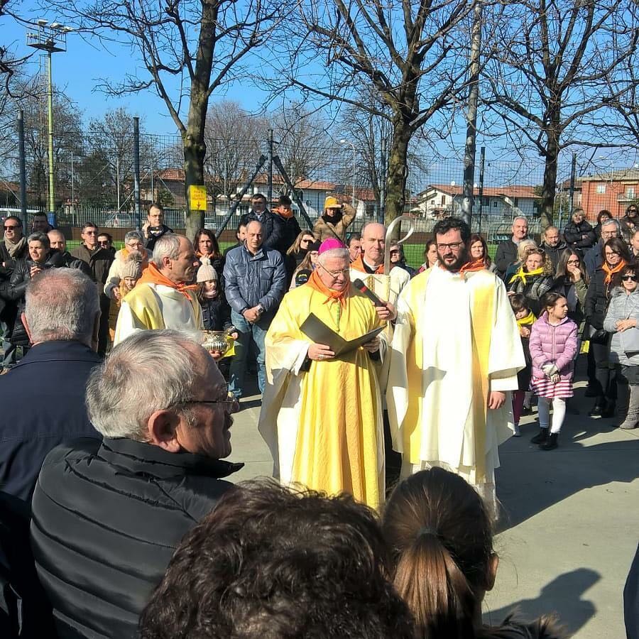 “La sindaca atea incontra il vescovo”. E la minoranza la mette in croce