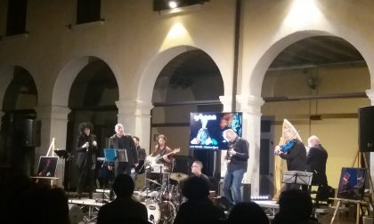 Lino Vairetti porta la storia del rock a Calcio FOTO - VIDEO