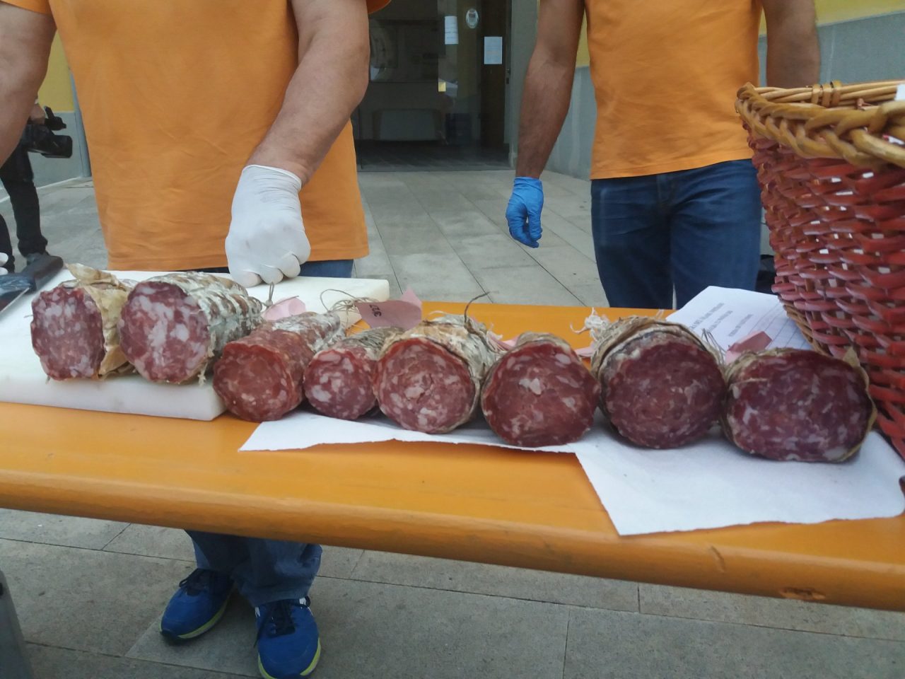 Salame bergamasco in piazza ma il marchio resta un sogno FOTO