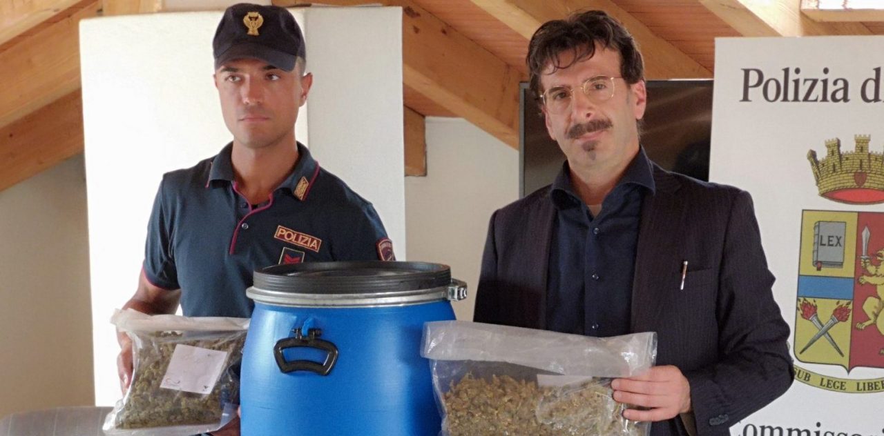 Spacciava marijuana agli studenti delle superiori di Treviglio, arrestato