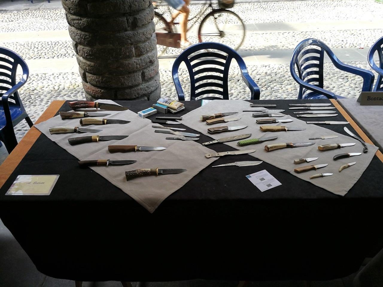 Avis torna in piazza con Lame sotto i portici FOTO